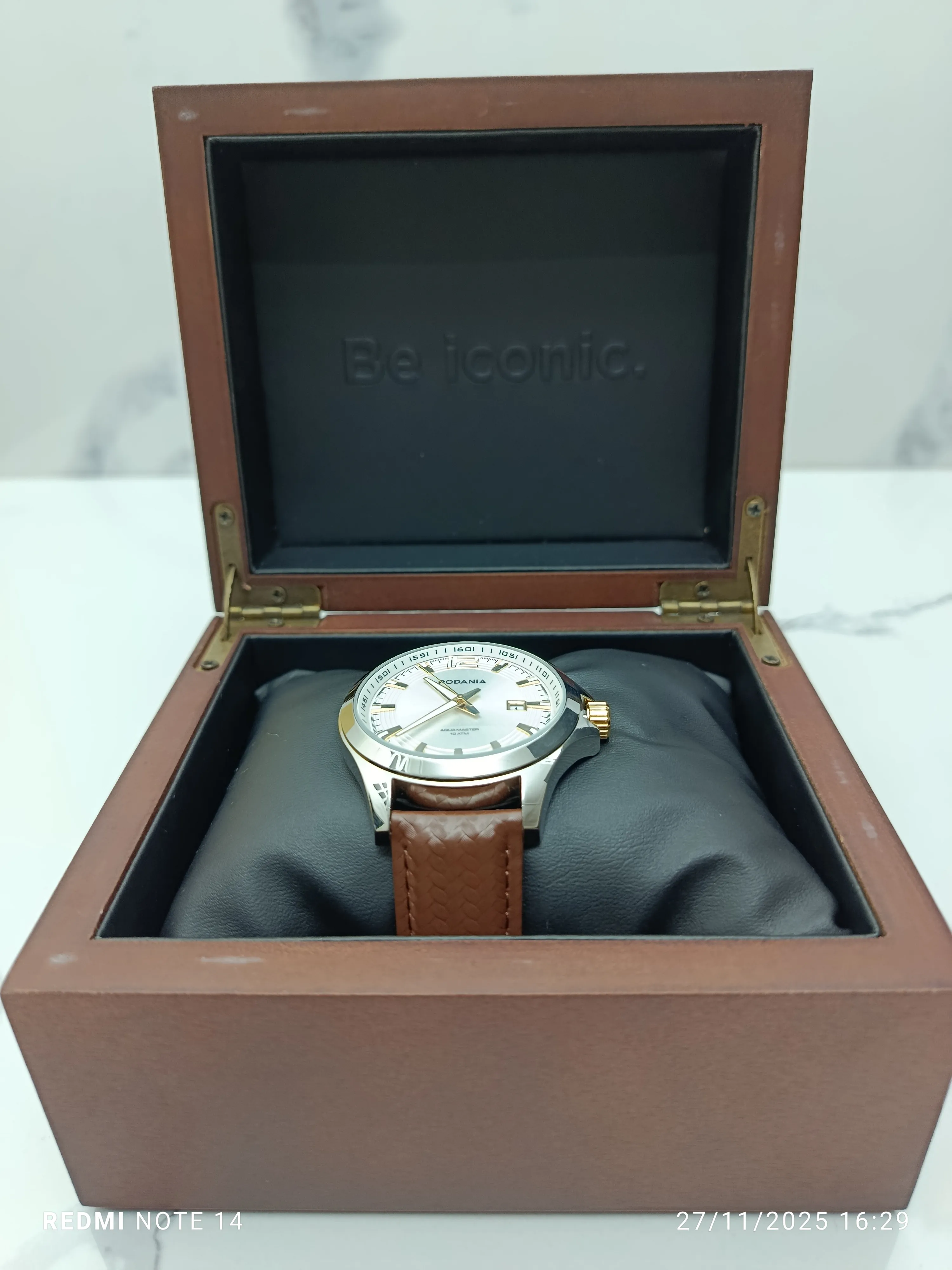 Montre Rodania Homme RO041H